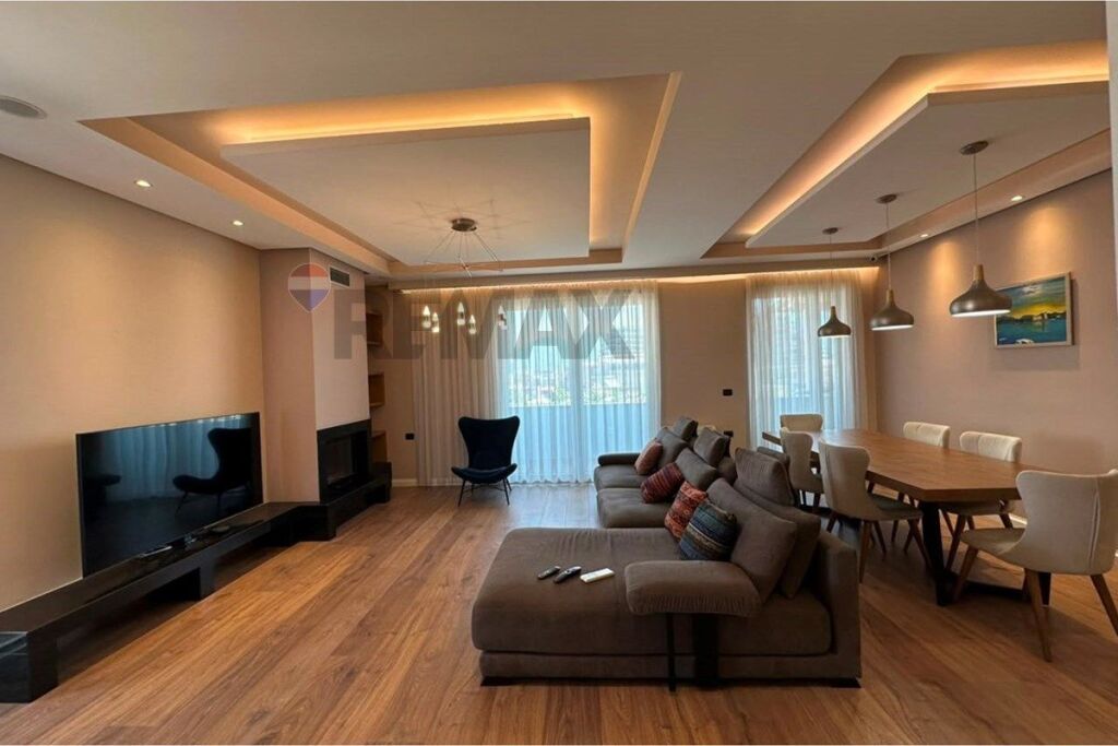Apartament me qera në Rruga Shyqyri Brari, Tiranë, 160 m². Foto 1 nga 3