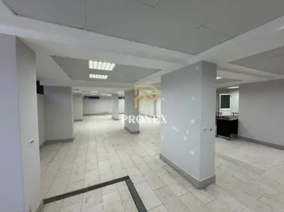 Ambient biznesi me qera në Rruga Hysen Kertusha, Durrës, 342 m². Foto 10 nga 12
