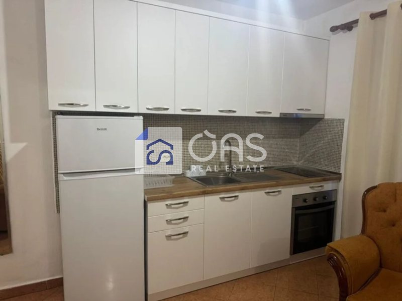 Appartamento 1+1 in affitto a Myslym Shyri, Tirana, 60 m²