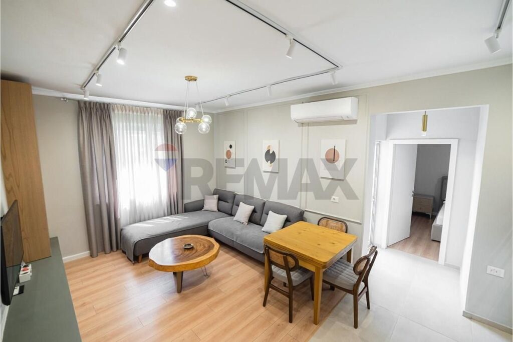 Apartament në shitje në Pazari i Ri, Tiranë, 70 m². Foto 2 nga 3