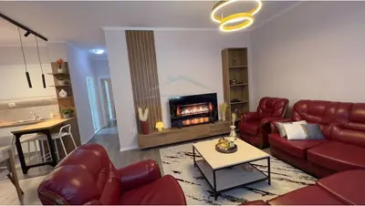 Apartament 2+1 me qera në Lake View Residences, Tiranë, 105 m². Foto 2 nga 9