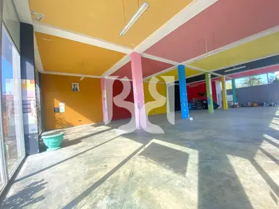Warehouse for sale in Shijak, Durrës, 1,100 m². Photo 3 of 4