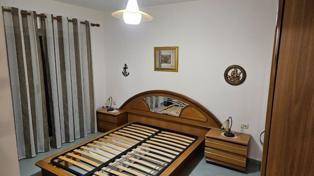 Apartment 2+1 for rent in 21 Dhjetori, Tirana, 80 m²