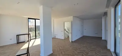 Villa for sale in TEG, Tirana, 331 m². Photo 8 of 12