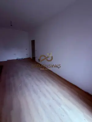 Shop for rent in Laprakë, Tirana, 76 m². Photo 2 of 4