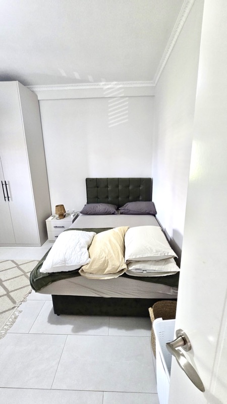 Apartament 3+1 me qera në Vilat Gjermane, Tiranë, 150 m². Foto 4 nga 9