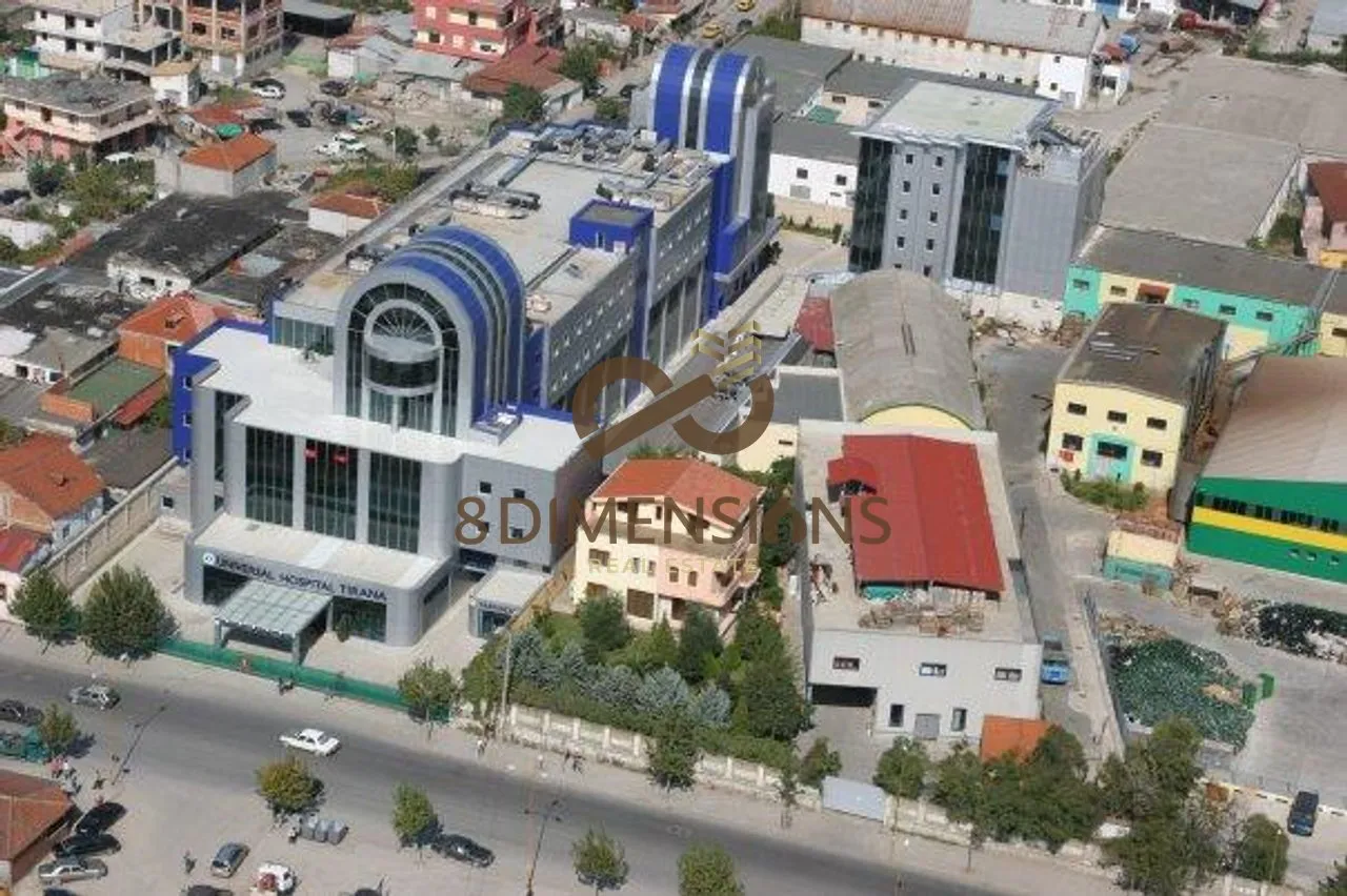 Office for sale in Kombinat, Tirana, 300 m². Photo 1 of 1