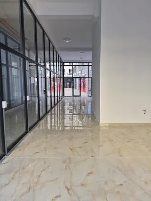 Ambient biznesi me qera në Rruga Babë Rexha, Tiranë, 80 m². Foto 4 nga 5