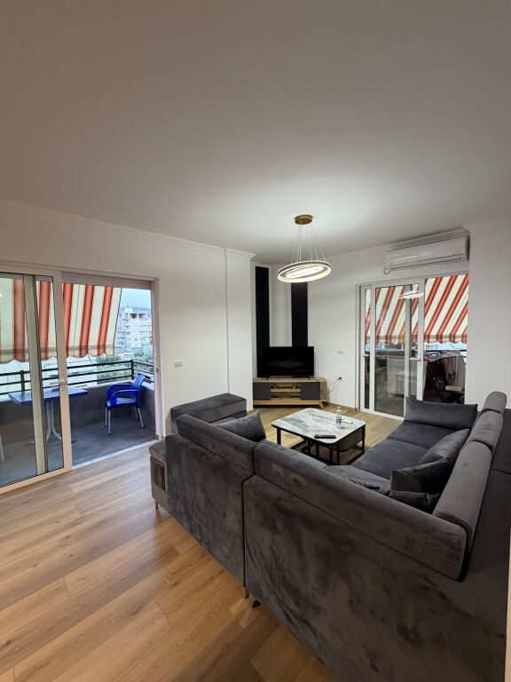 Apartament në shitje në Rruga Idriz Alidhima, Sarandë, 120 m². Foto 1 nga 6