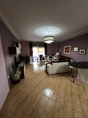Apartament 2+1 me qera në Astir, Tiranë, 125 m². Foto 3 nga 10