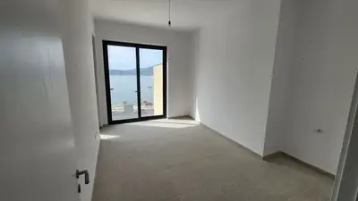 Apartment 1+1 for sale in Radhimë, Vlorë, 86 m². Photo 3 of 8