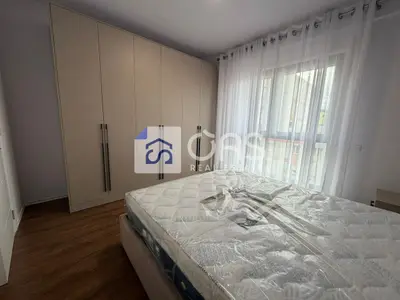 Apartament 1+1 me qera në Jordan Misja, Tiranë, 69 m². Foto 3 nga 5