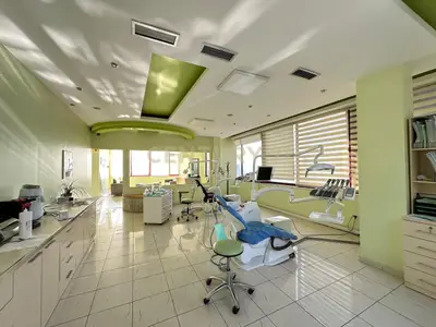 Ambient biznesi me qera në Sauk i Ri, Tiranë, 135 m². Foto 1 nga 6