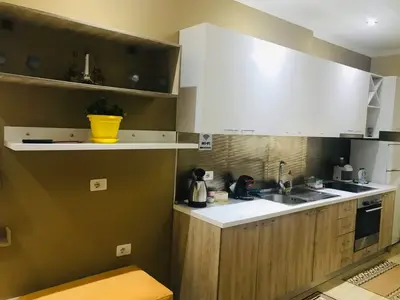 Appartamento 2+1 in affitto a Shopi Residence 1, Elbasan, 140 m². Foto 4 di 10