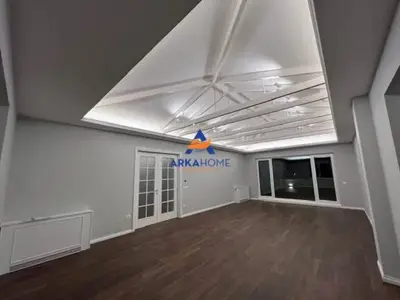 Villa in affitto a Mjull Bathore, Tirana, 588 m². Foto 3 di 5