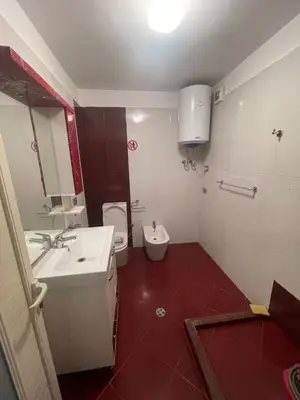 Appartamento in affitto a Blloku, Tirana, 96 m². Foto 8 di 8