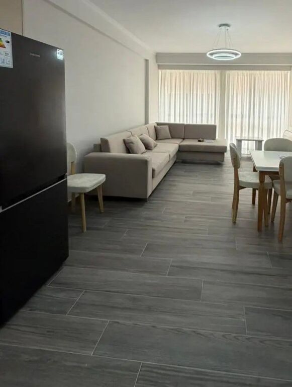 Appartamento 1+1 in affitto ad Astir, Tirana, 70 m². Foto 2 di 3