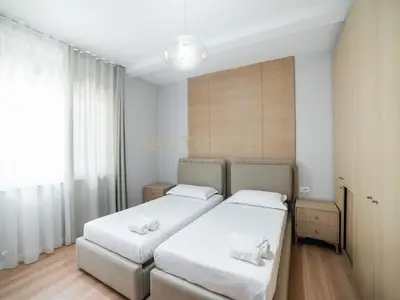 Apartament 2+1 në shitje në Pazari i Ri, Tiranë, 70 m². Foto 4 nga 5