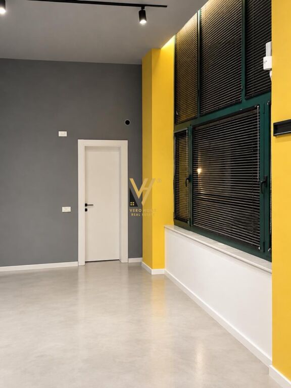 Dyqan me qera në Liqeni i Tiranës, Tiranë, 47 m². Foto 2 nga 3