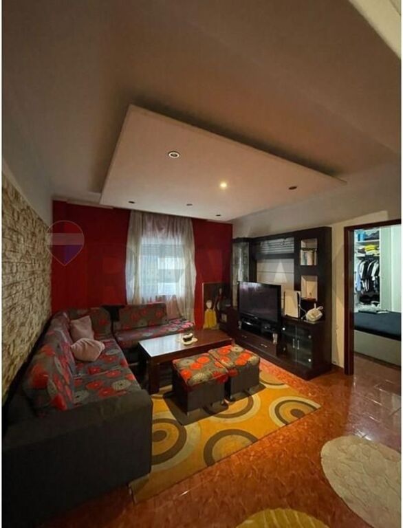 Appartamento in vendita a Rruga Dritan Hoxha, Tirana, 94 m². Foto 2 di 3