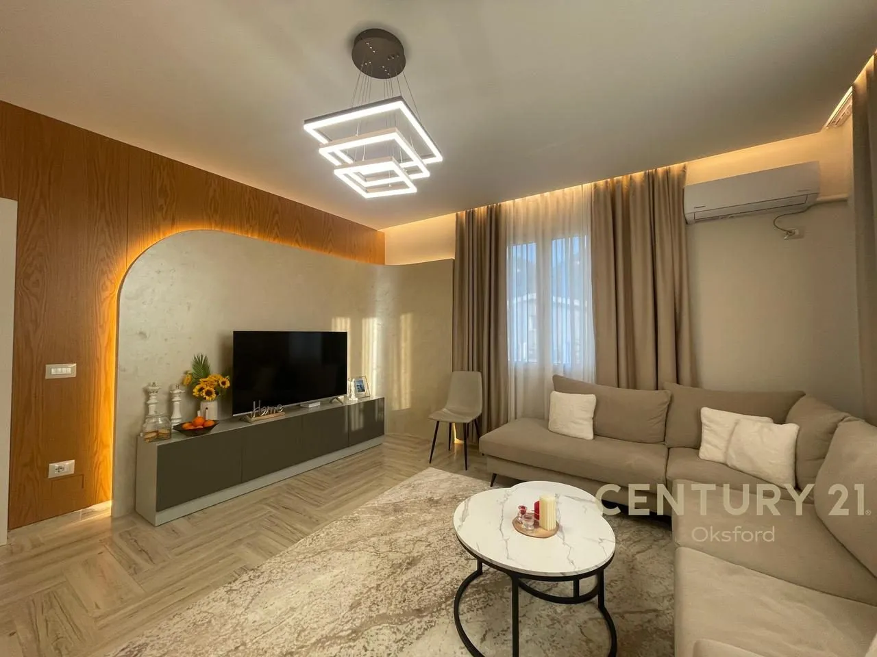 Villa studio for rent in Mullet, Tirana, 500 m². Photo 1 of 12