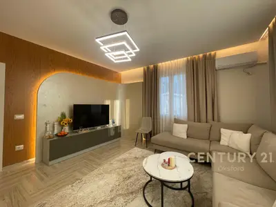 Villa studio for rent in Mullet, Tirana, 500 m². Photo 1 of 12