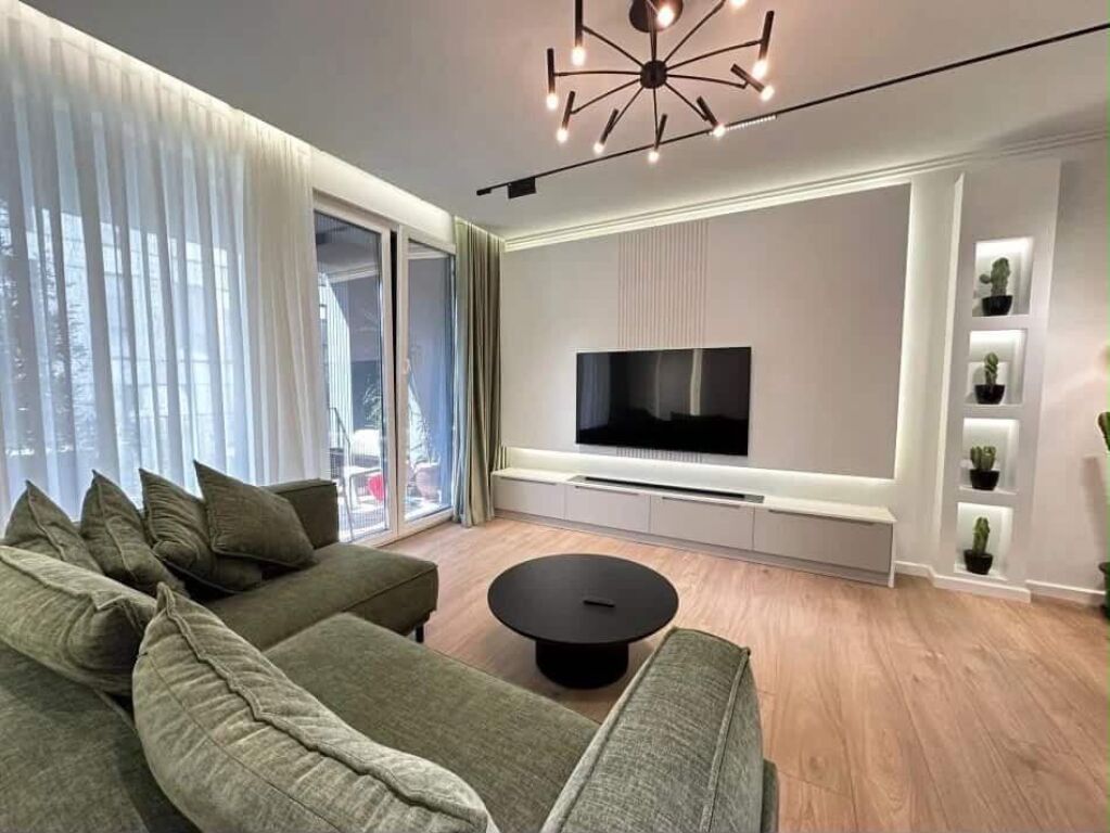 Apartment for rent in Liqeni i Thatë, Tirana, 145 m²