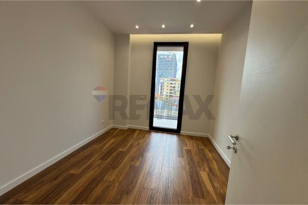 Appartamento 2+1 in affitto a Stadiumi Dinamo, Tirana, 115 m². Foto 3 di 3