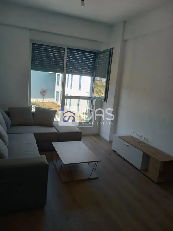 Apartament 1+1 me qera në Fresku, Tiranë, 65 m²