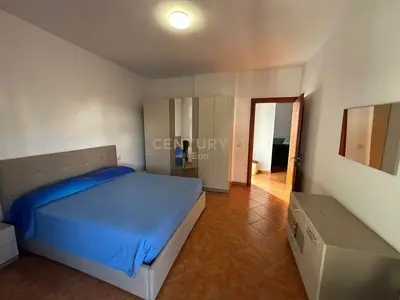 Apartament 2+1 me qera në Qendra Tregtare Blue Star, Durrës, 100 m². Foto 7 nga 12