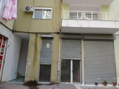 Negozio in affitto a Rruga Thoma Koxhaj, Tirana, 30 m². Foto 3 di 4