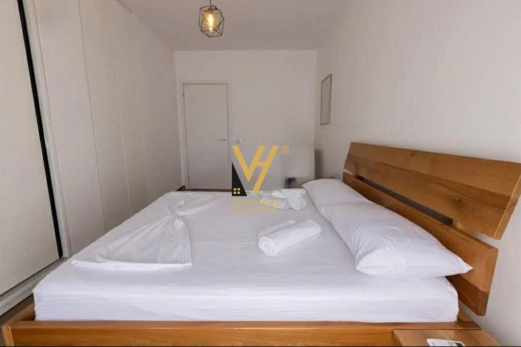 Apartament 1+1 me qera në Rruga e Barrikadave, Tiranë, 70 m². Foto 3 nga 3
