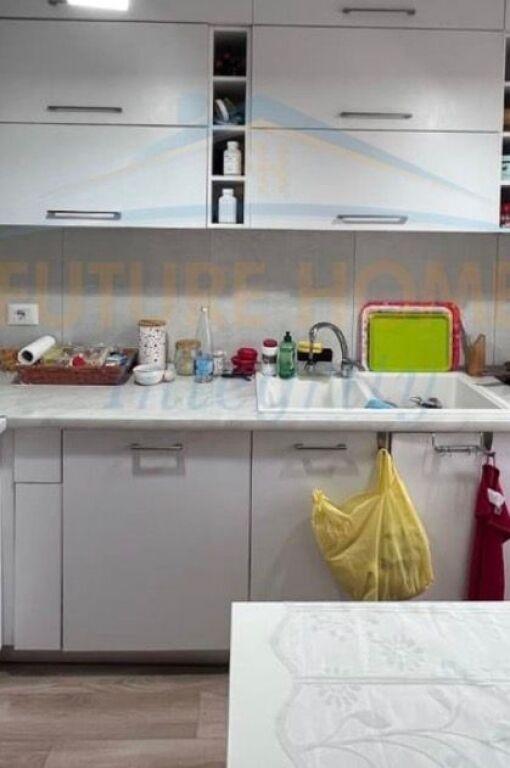 Apartament 1+1 në shitje në Shkolla e Baletit, Tiranë, 61 m². Foto 2 nga 5