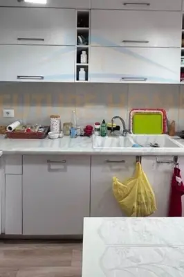 Appartamento 1+1 in vendita a Shkolla e Baletit, Tirana, 61 m². Foto 2 di 5