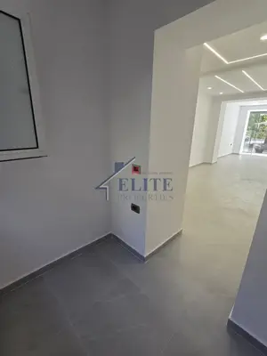 Dyqan në shitje në Brryli, Tiranë, 43 m². Foto 3 nga 5