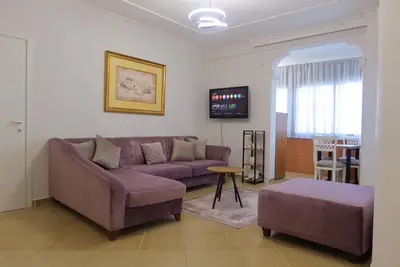 Appartamento 2+1 in affitto ad Ish Ekspozita, Tirana, 73 m². Foto 2 di 11