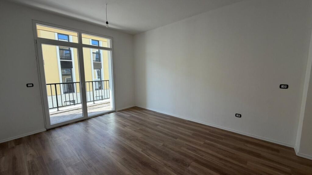 Apartment 1+1 for sale in Sauk i Vjetër, Tirana, 56 m²