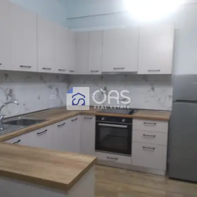 Appartamento 1+1 in affitto a Laprakë, Tirana, 80 m². Foto 1 di 6