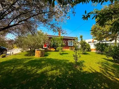House for sale in Xhafzotaj, Durrës, 1,230 m². Photo 3 of 11