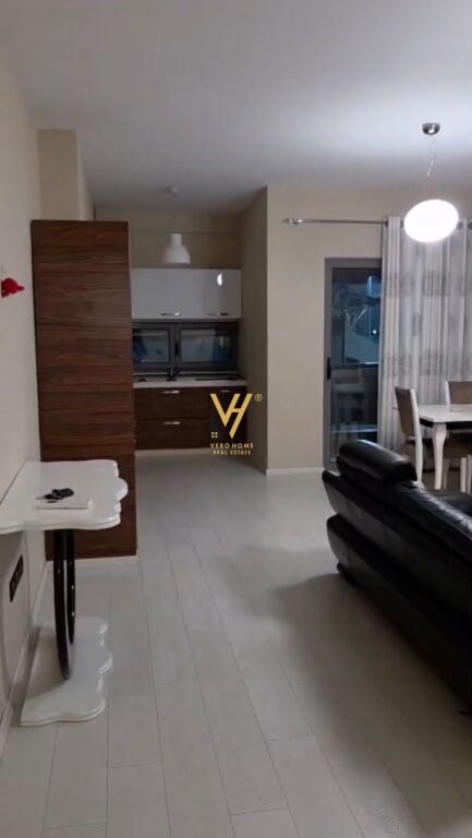 Apartament 2+1 me qera në Rruga e Kosovarëve, Tiranë, 110 m². Foto 2 nga 3