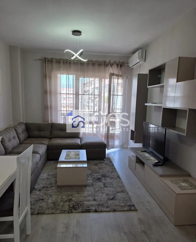 Apartament 1+1 me qera në Astir, Tiranë, 60 m². Foto 1 nga 3