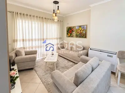 Apartament 2+1 me qera në Kristal Center, Tiranë, 95 m². Foto 1 nga 7