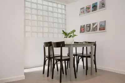 Apartament 2+1 me qera në Libri Universitar, Tiranë, 110 m². Foto 6 nga 11