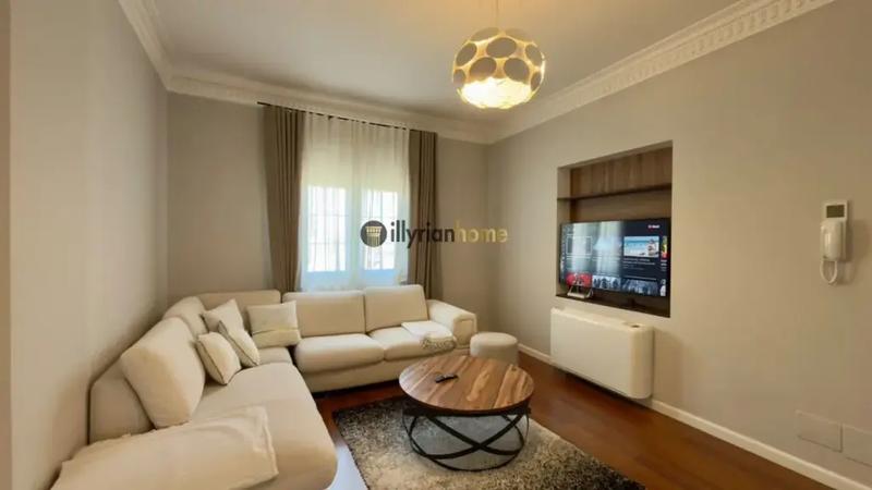 Appartamento 2+1 in affitto a Selitë, Tirana, 90 m²