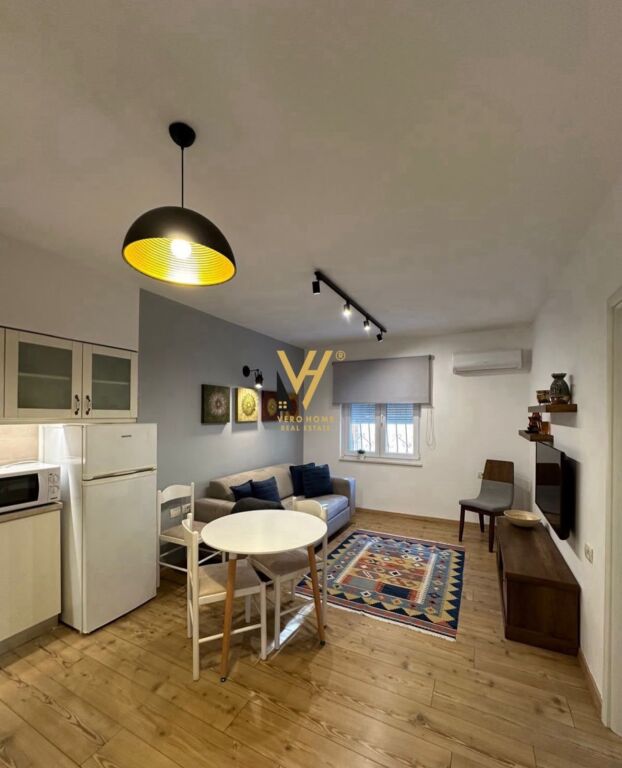 Appartamento 1+1 in affitto a Rruga e Elbasanit, Tirana, 43 m². Foto 1 di 3