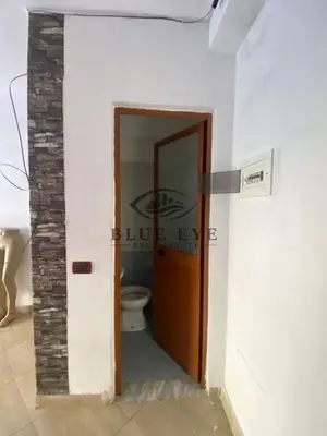 Ambient biznesi me qera në Rruga Marta Buda, Durrës, 35 m². Foto 2 nga 6