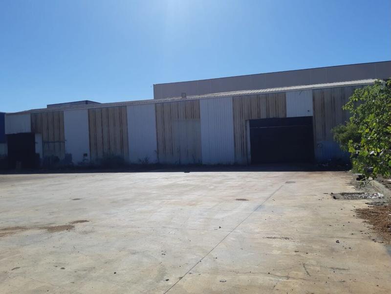 Magazzino in affitto a Vore, Vore, Vorë, 1.200 m²