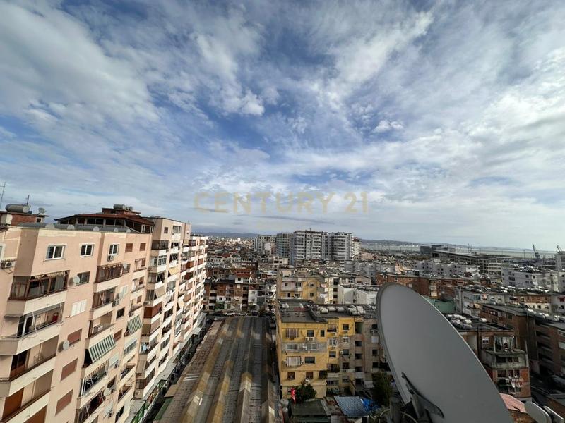 Apartament 2+1 në shitje në Tregu fruta perimeve, Durrës, 90 m². Foto 8 nga 10
