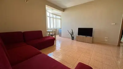 Apartament 1+1 me qera në Rruga Fortuzi, Tiranë, 67 m². Foto 1 nga 5