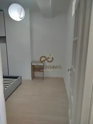 Apartament 1+1 në shitje në Kombinat, Tiranë, 52 m². Foto 5 nga 7